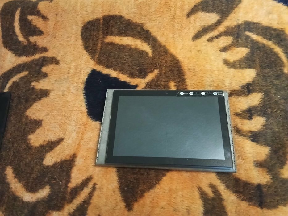 Планшет Lenovo TAB 4  2/16Gb