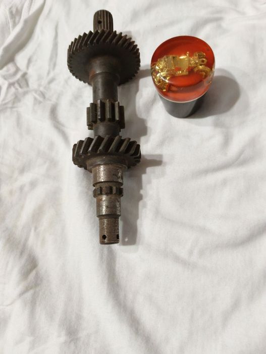 Wałek skrzyni biegów fiat 126p choinka PRL