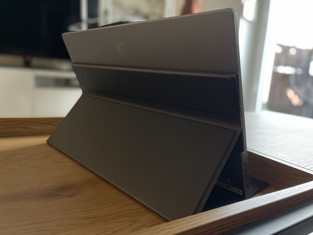 MSI Optix MAG162V – przenośny monitor Full HD 15,6”