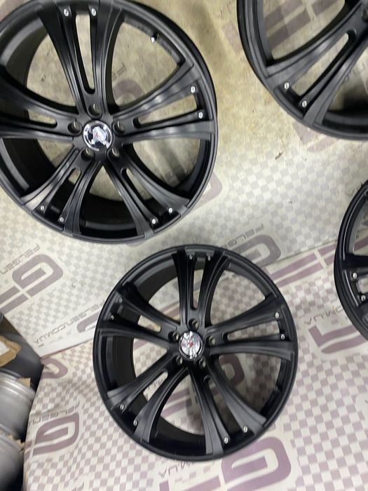 Немецкие диски 22 5.120 Axxion AX4 Diva Range Rover, VW T5 T6!G-Felgen