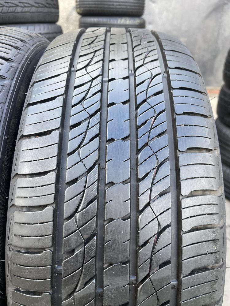 Шины 235/55/19 Kumho Crugen 4шт лето