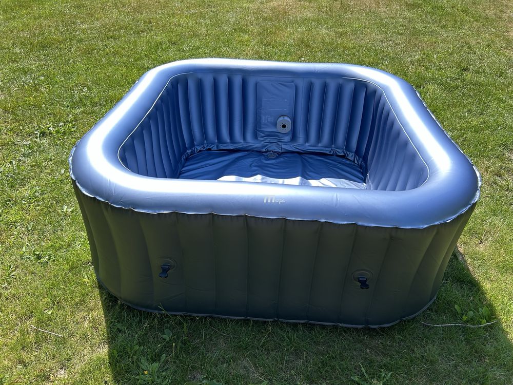 Jacuzzi Pompowane Kwadratowe 6 osób