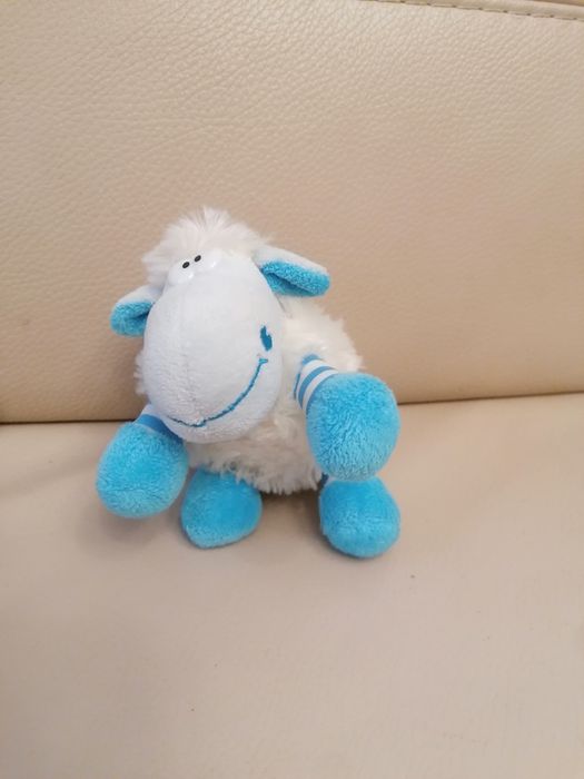 Śliczny pluszak, brelok, owieczka, baranek