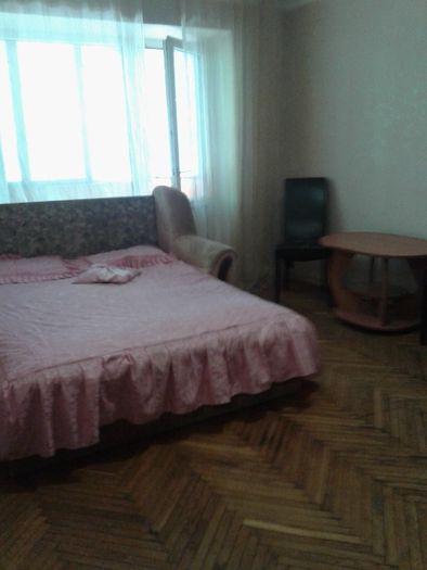 Своя 1 к., подобово, метро Вокзальна 5 хв їзди