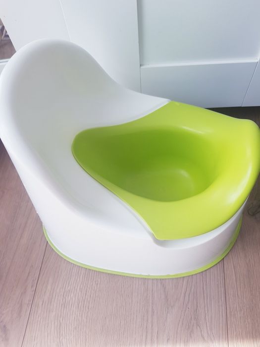 Nocnik dziecięcy marki Ikea Locking
