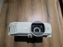 Projektor EPSON 5650 + Ekran Elektryczny