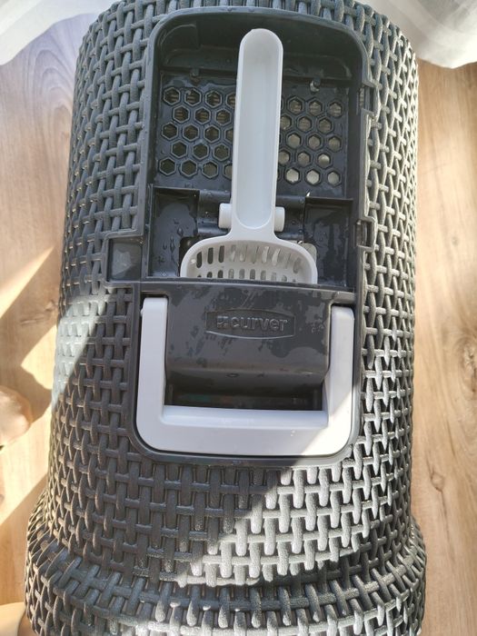 Kuweta dla kota solidna + żwirek