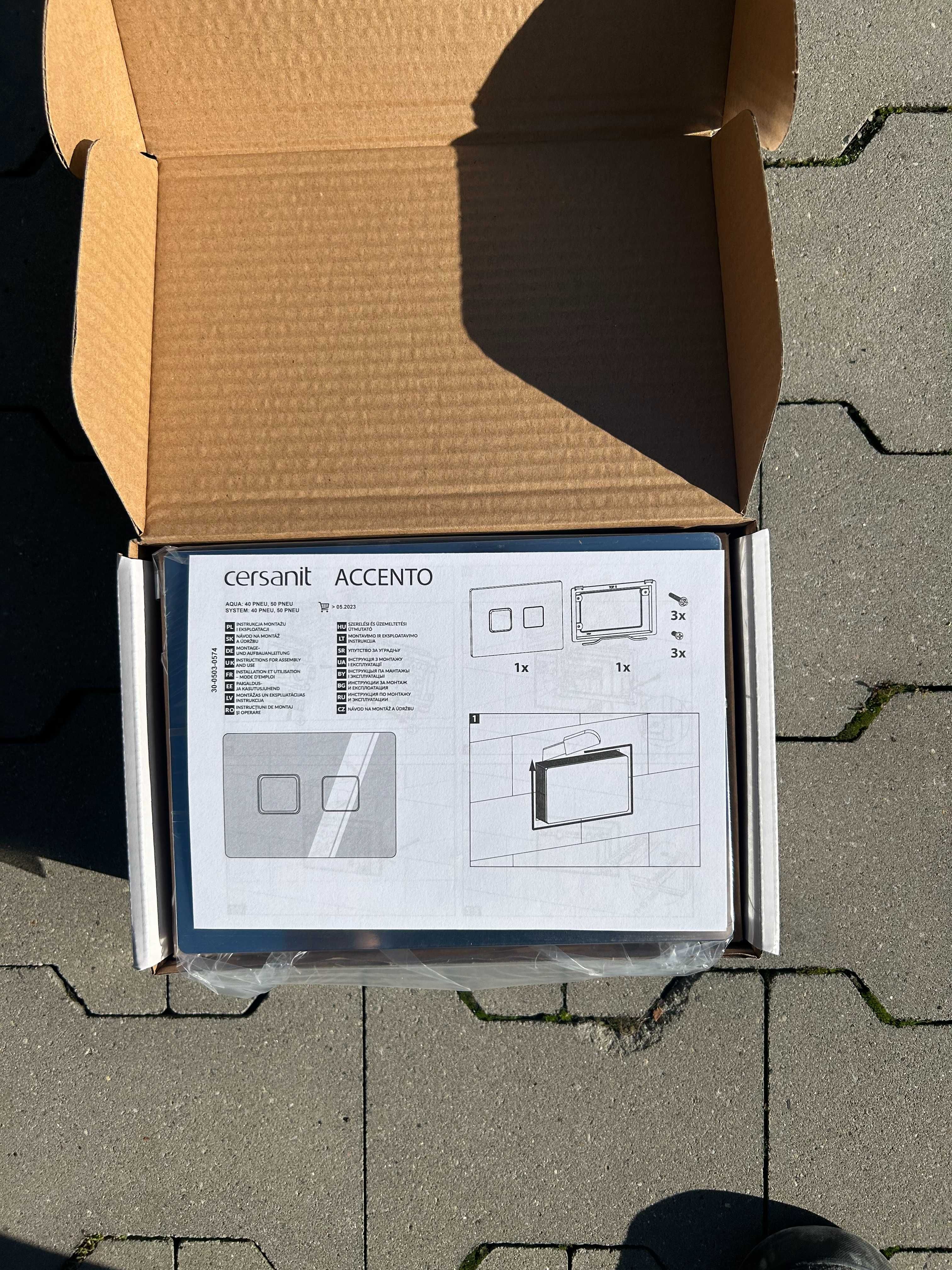 Przycisk Pneumatyczny Accento Square Chrom Błyszczący