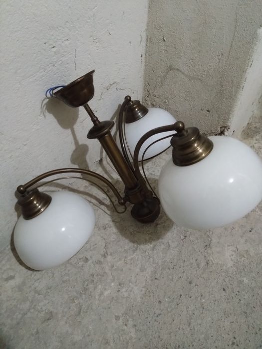 Lampa wisząca na 3 klosze art deco