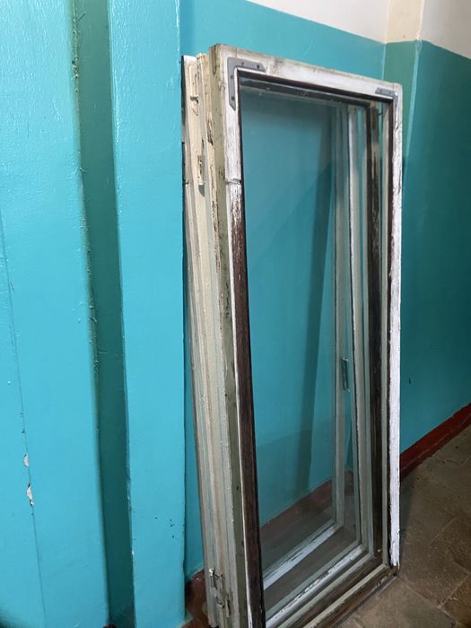 Вікна банконні б/у