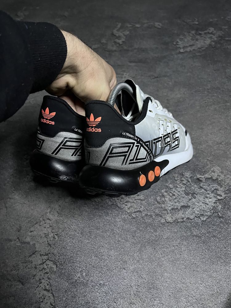 Кросівки ADIDAS L. A. TRAINER 45 29 кросівки адідас трейнер