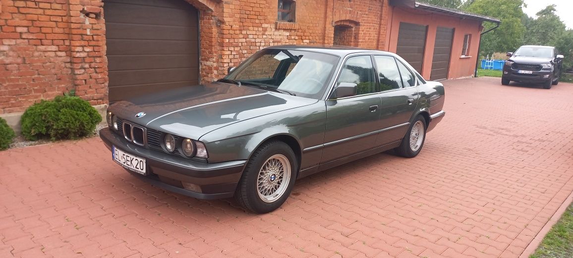 BMW E34 520 sedan 1990r Seria 5 benzyna klima ZADBANY garażowany