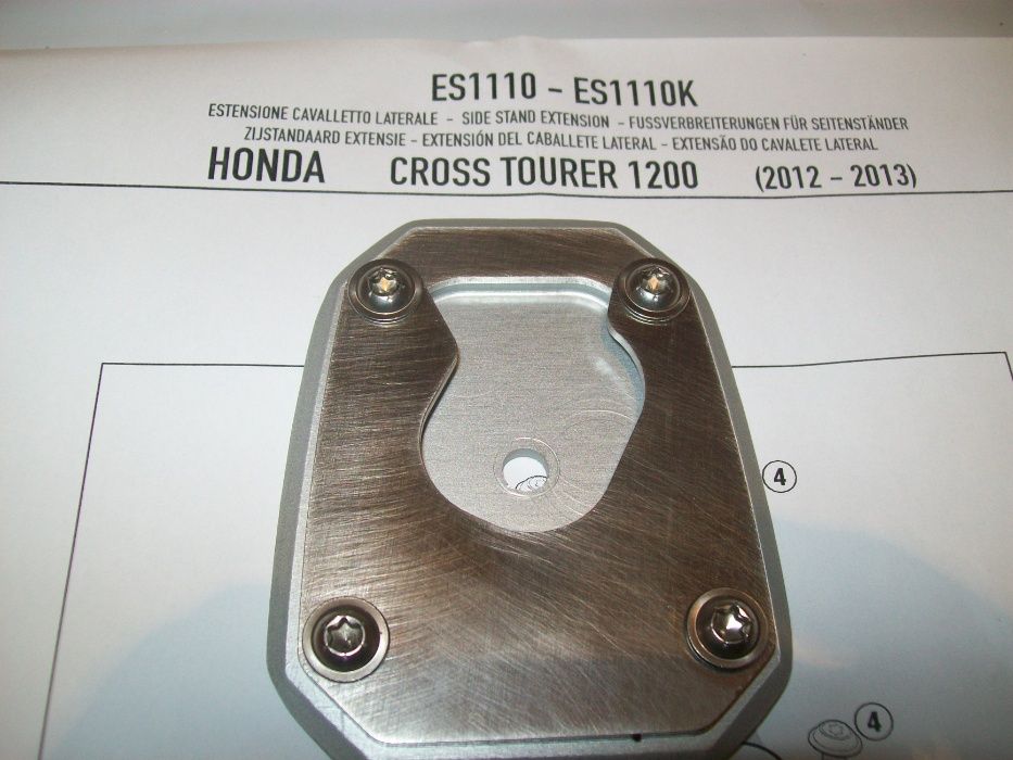 ES1110 Crosstourer 1200 / DTC (12>18) GIVI HONDA poszerzenie stopki