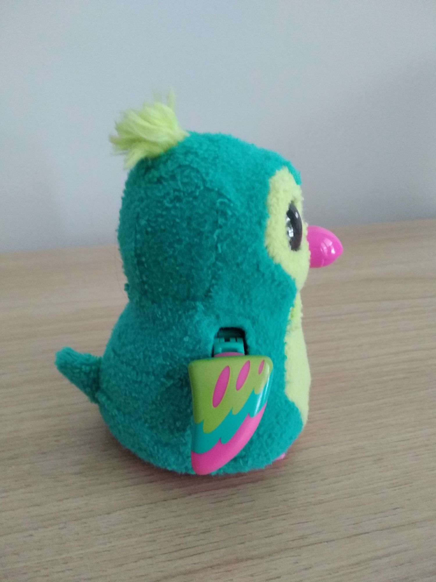 Hatchimals pingwinek oryginalny - zabawka interaktywna