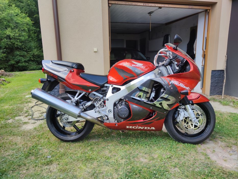 Honda CBR 900 sc33