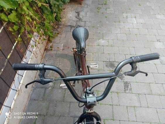 Rower BMX brązowy