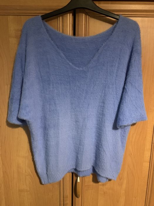 Sweter damski błękitny. Bluzka damska błękitna rozmiar M/L
