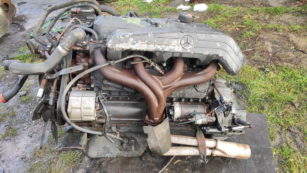 Мотор в сборе с КПП Двигатель 6.0 дизель ОМ 366 Mercedes 814 навесное