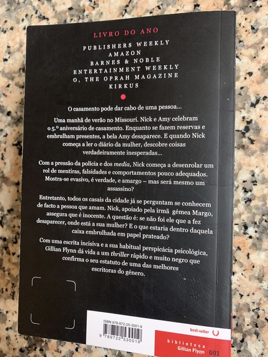 Em parte Incerta - Gillian Flynn - formato pocket
