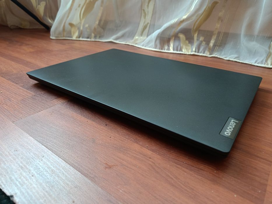 Сучасний Lenovo IdeaPad 3S 2023 в ідеальному стані