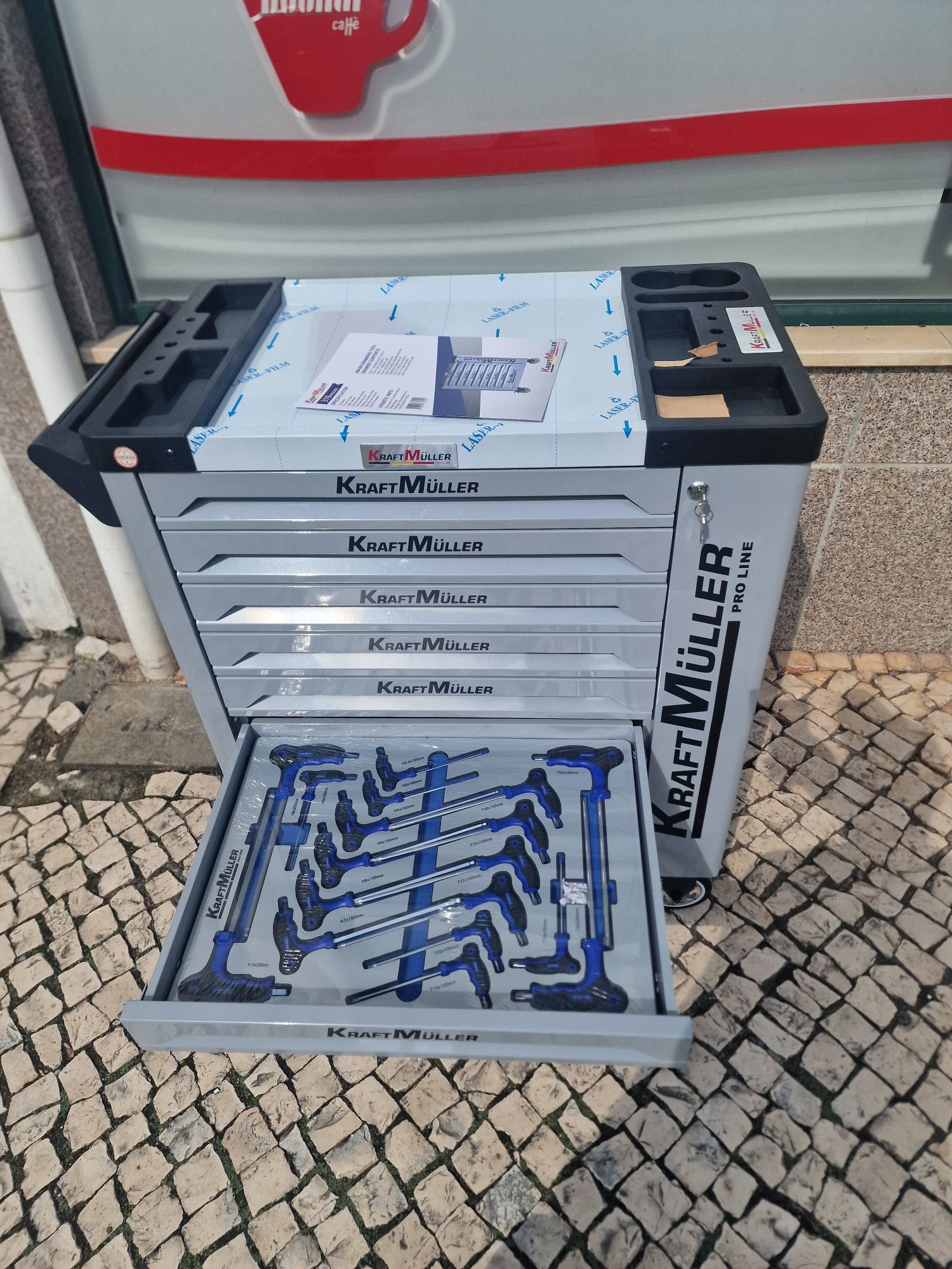 Carrinho de ferramenta de gavetas 8 completas novo