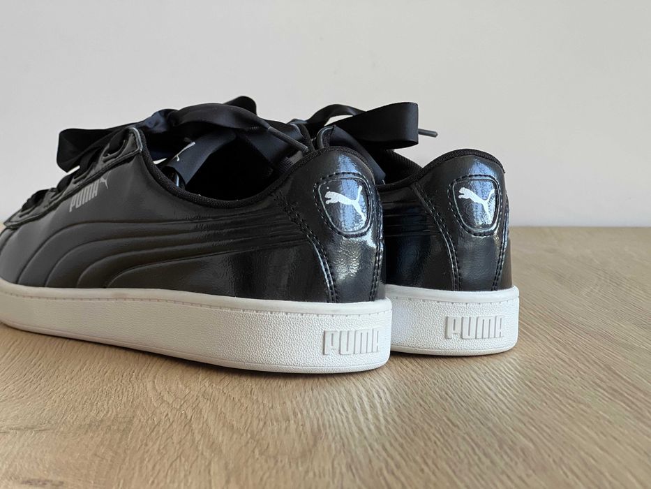 Жіночі кросівки Puma Vikky V2 Ribbon, (р. 40,5)