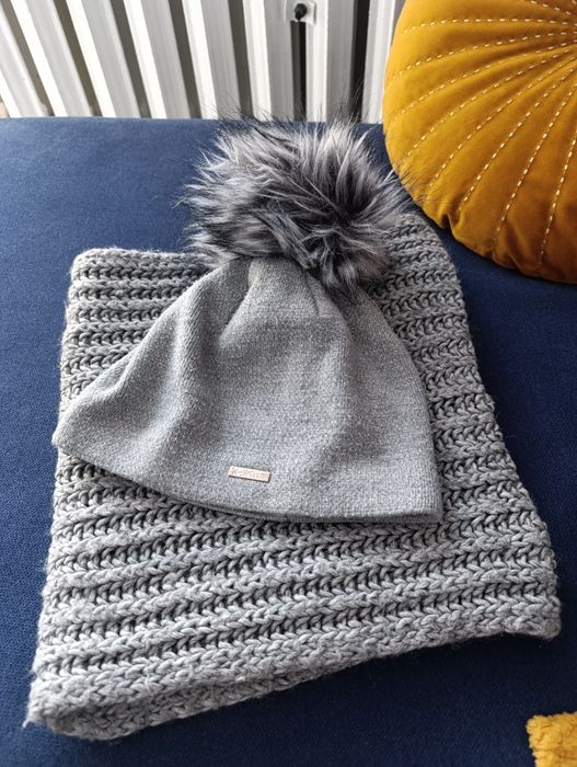 Damski komplet czapka komin szary