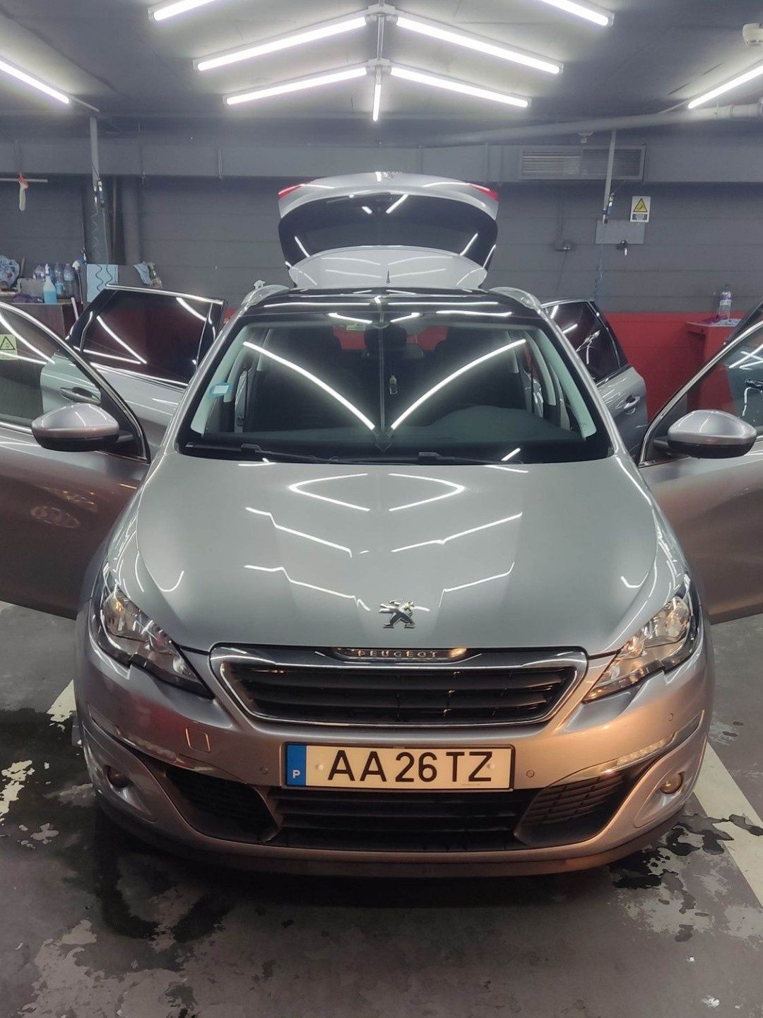 Peugeot 308 SW 1.6 Bluehdi