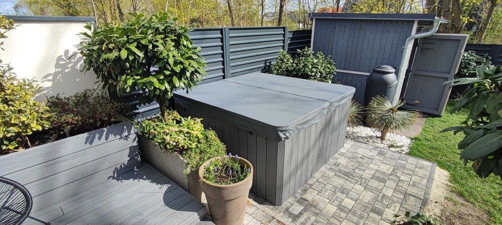 Wanna ogrodowa Spa 210x210 6-cio osobowa
