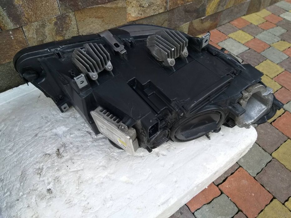 ФАРЫ BMW F10 F11 фара xenon ксенон поворотный bixenon adaptive БМВ Ф10