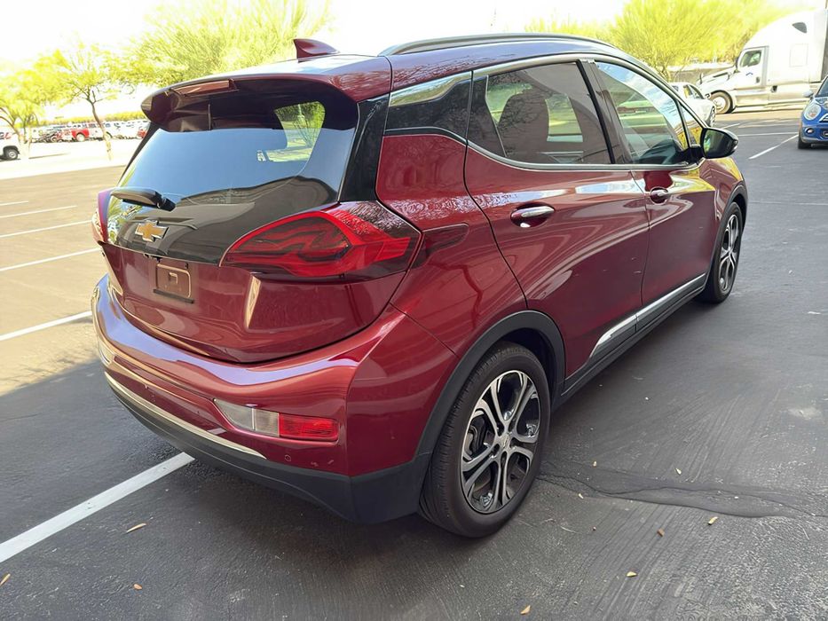 Chevrolet Bolt EV      2020