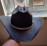 Chapéu Cowboy vindo do Brasil