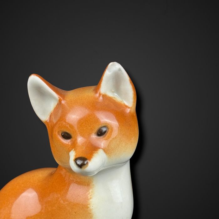 Figurka porcelanowa lis Łomonosow b51/09391