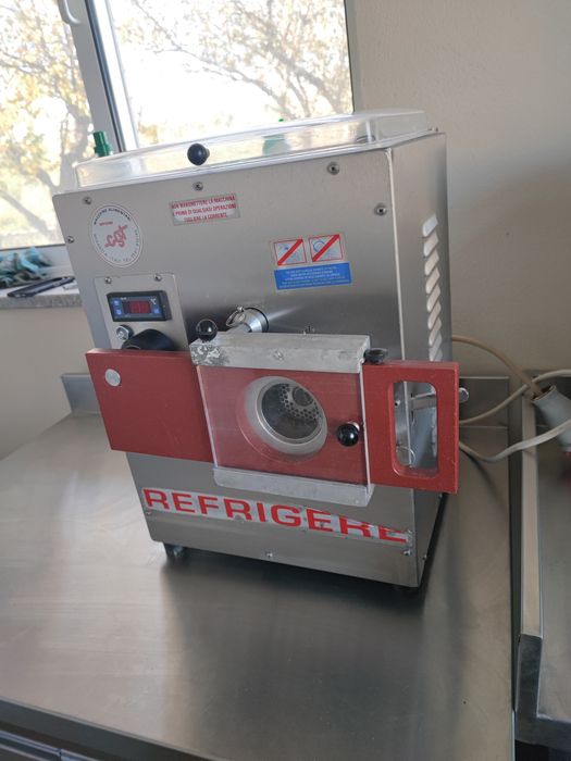 Picadora Trituradora de Carne CGT 32 Mec