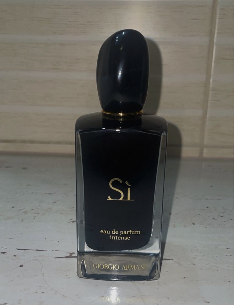 Giorgio Armani Sì Intense – Eau de Parfum (100 ml)