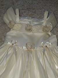 Сукня святкова на дівчинку 4-5 років