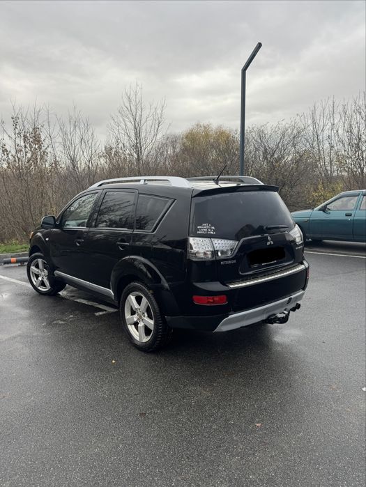 Mitsubishi Outlander XL 2.0d 2008 авто для ЗСУ