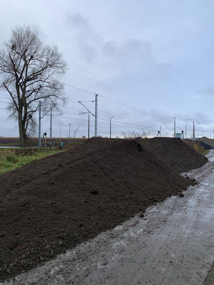 Kruszywo Ziemia Tłuczeń Kliniec Grysy Piach Frez Granit Kamień Gruz