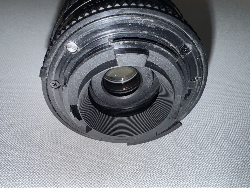 Nikon af Nikkor 28-80mm