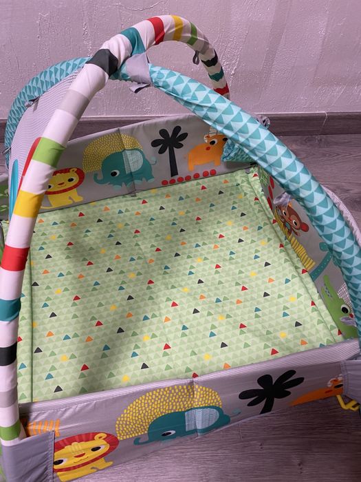 Коврик развивающий для детей + игрушки