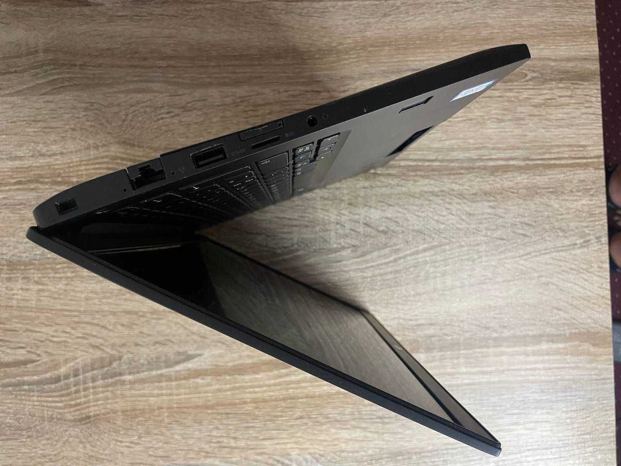 Dell Latitude 7390  i5-8350U/8GB/SSD 256/Full HD/LTE/NFC/Сканер пальця