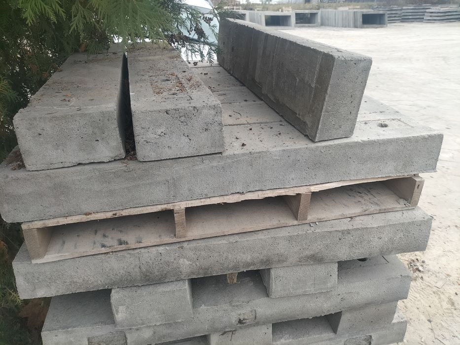 Stopy betonowe, fundamenty, nogi pod ambonę wiatę, zadaszenie