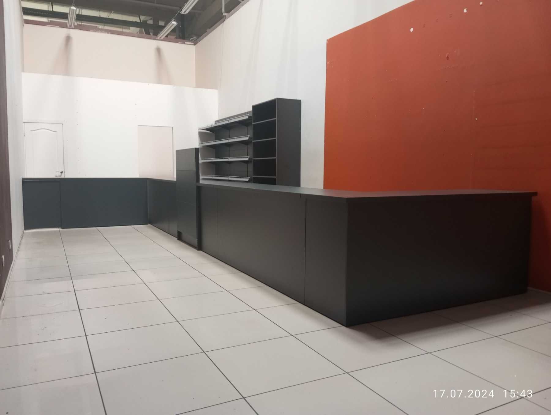 Торгові стелажі. Каса. Гачки. Вітрини. Торгове обладнання магазин. ДСП