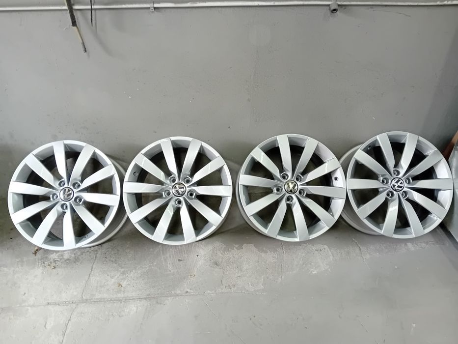 Alufelgi r18 vw 5x112 8.5j et45 nowy lakier 63.