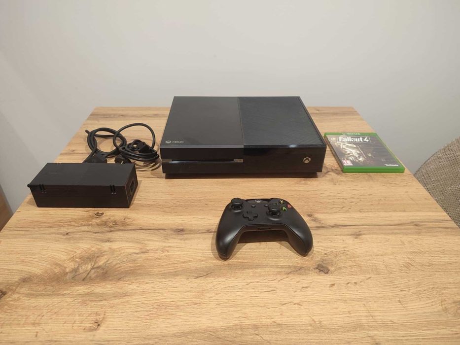 Okazja!!! Xbox one  + pad i sporo gier!! Super Stan! Gwarancja!