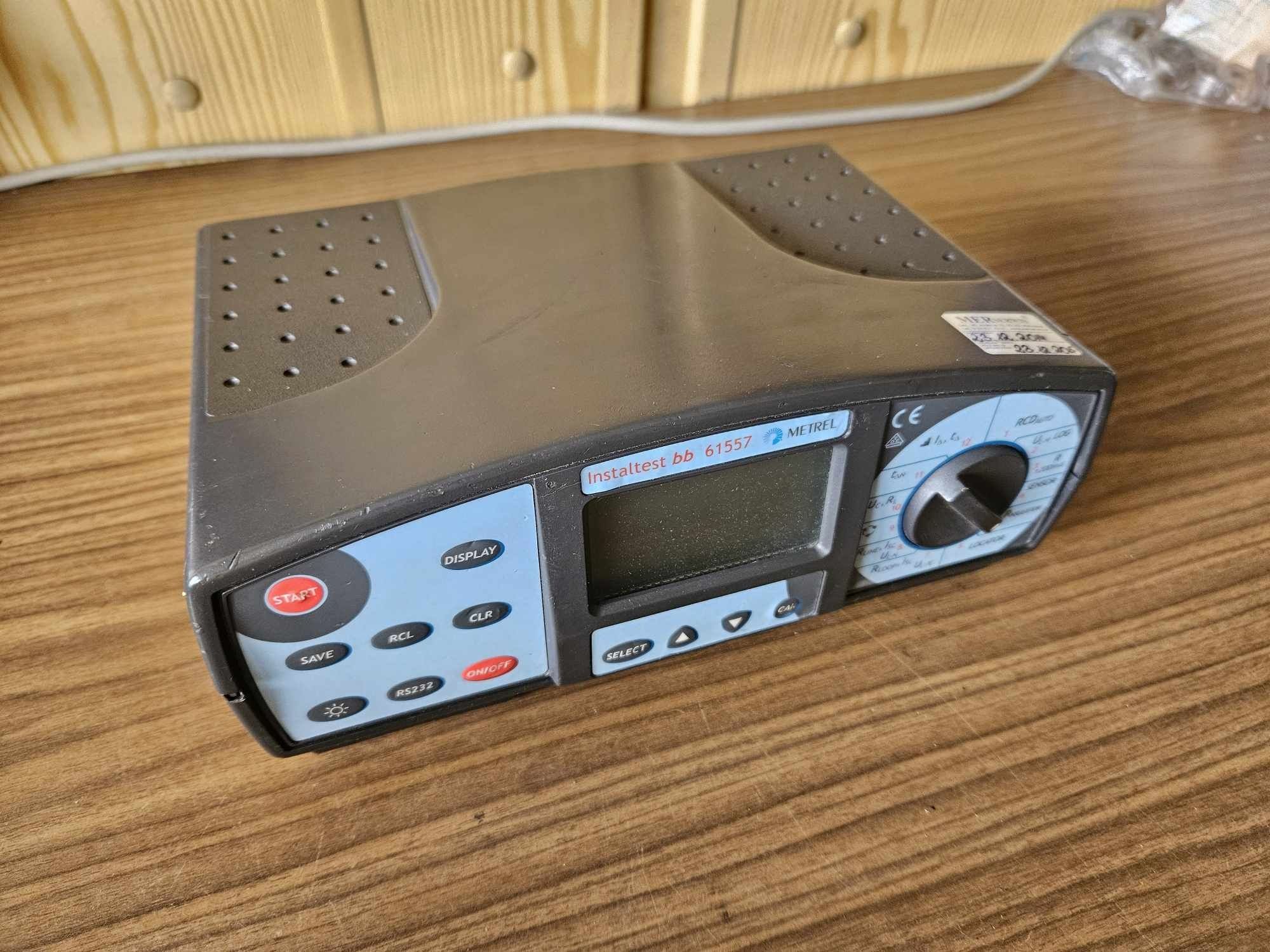 Instaltest BB 61557 – miernik instalacji elektrycznych – stan bardzo d