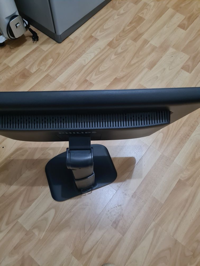 Vendo monitor de 24 polegadas