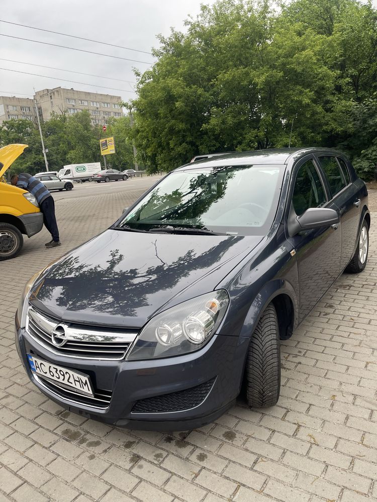 Продам авто Opel Astra H
