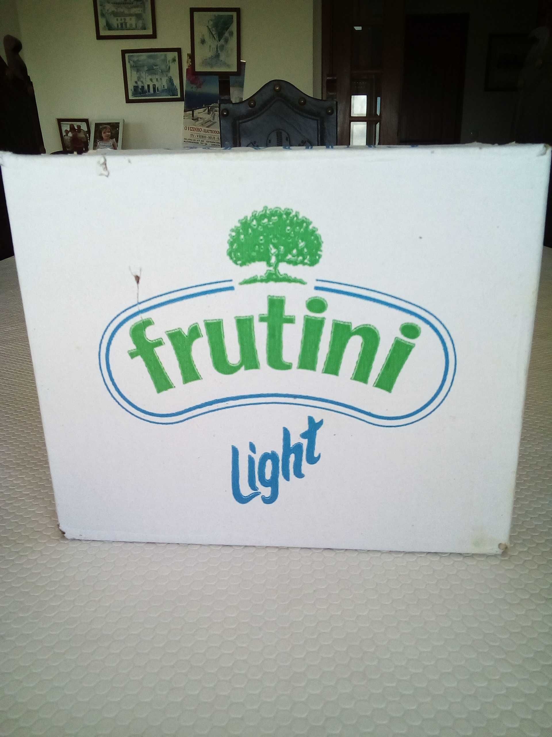 Copo Frutini Light, anos 90.