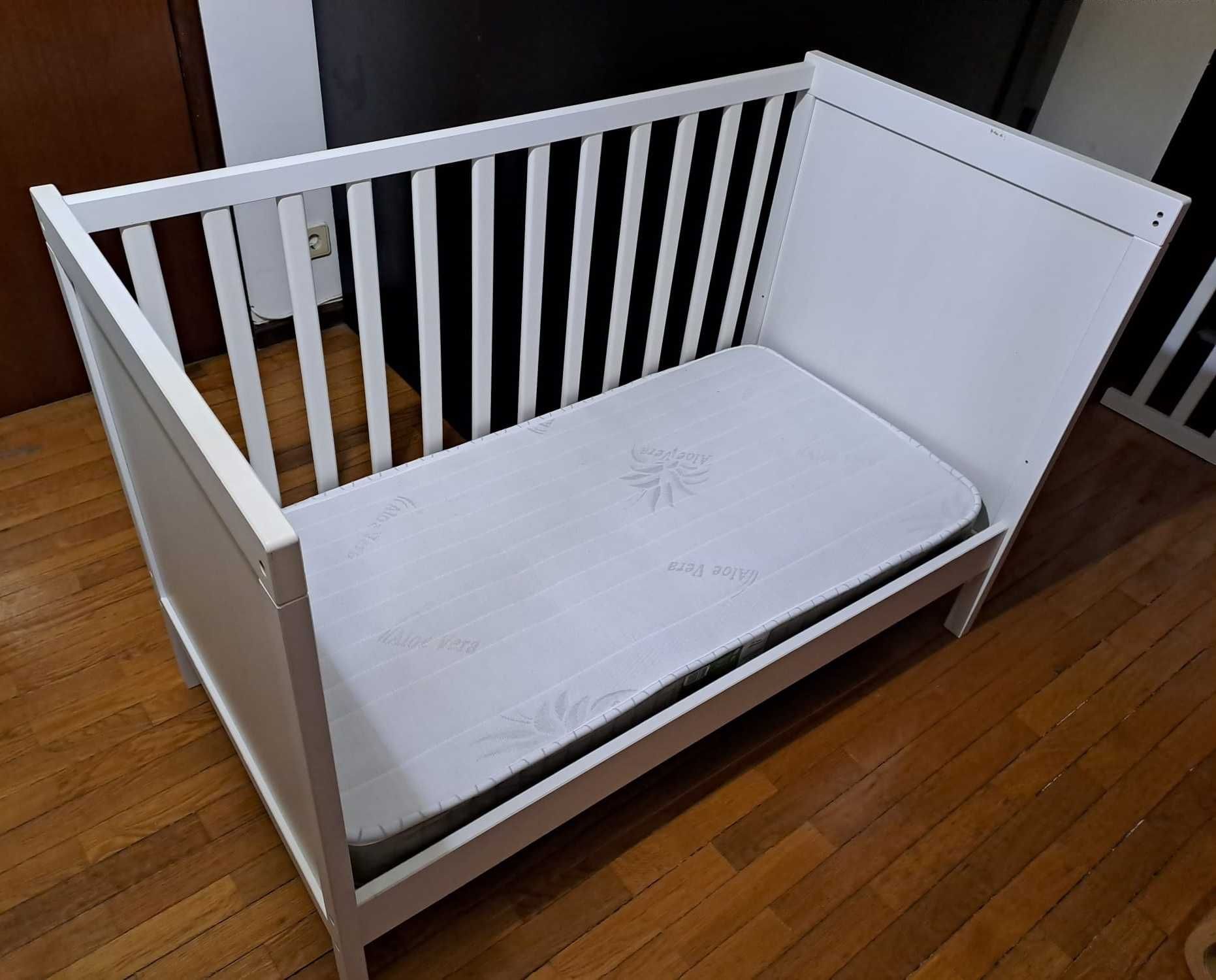 Berço SUNDVIK do IKEA em Muito Bom Estado